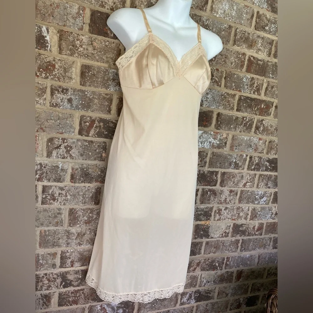 Cream slip dress vintage Nylon lace Size Small - Picture 2 of 9